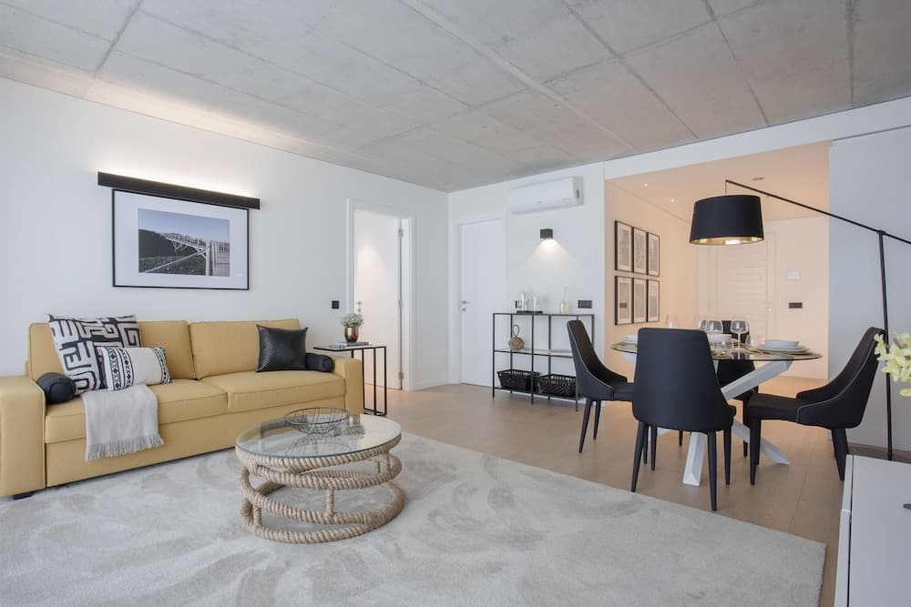 Liiiving in Gaia - Beach Seaside Apartment