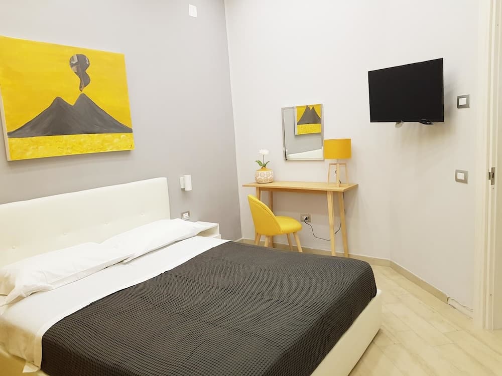 Solfatara Suites