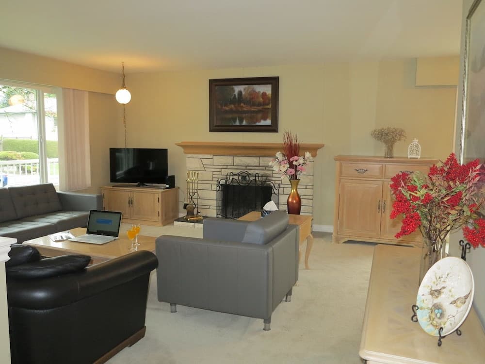 Sweet Home - 3 Bedroom