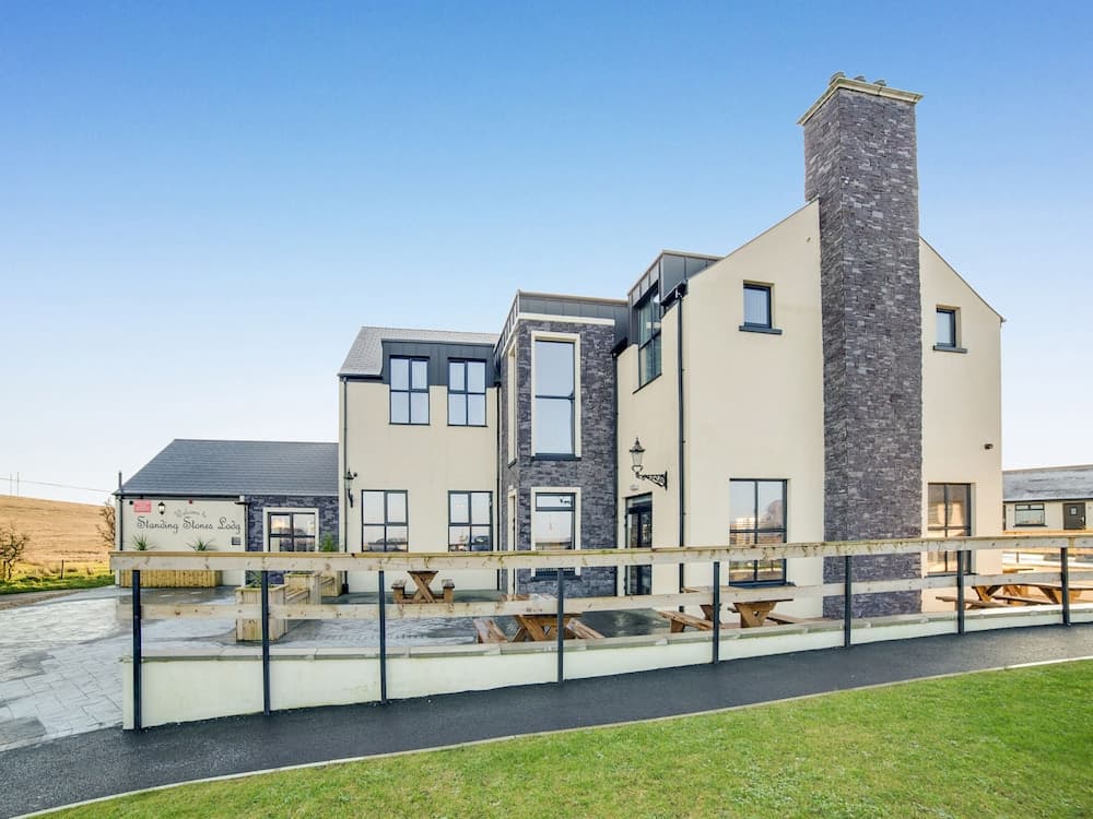 Standing Stones Lodge