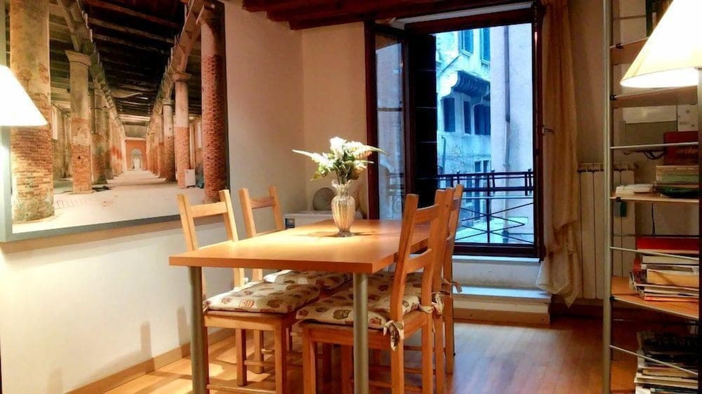 Grimaldi Apartments - Colombina