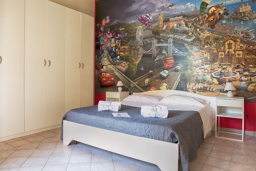 King Arthur's Houses