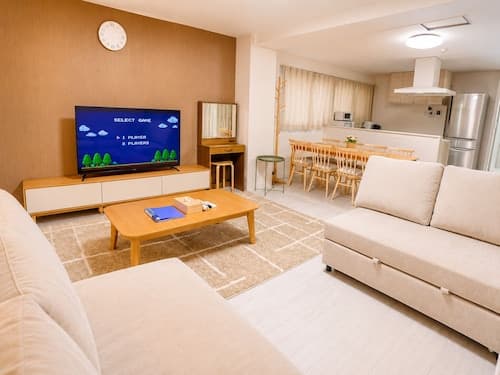 Higobashi AFP Luxury Apartment