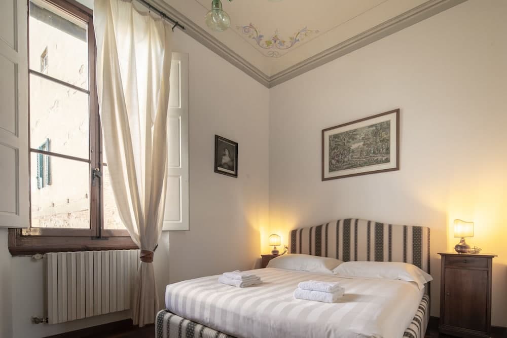 Montebello Elegant by Mmega