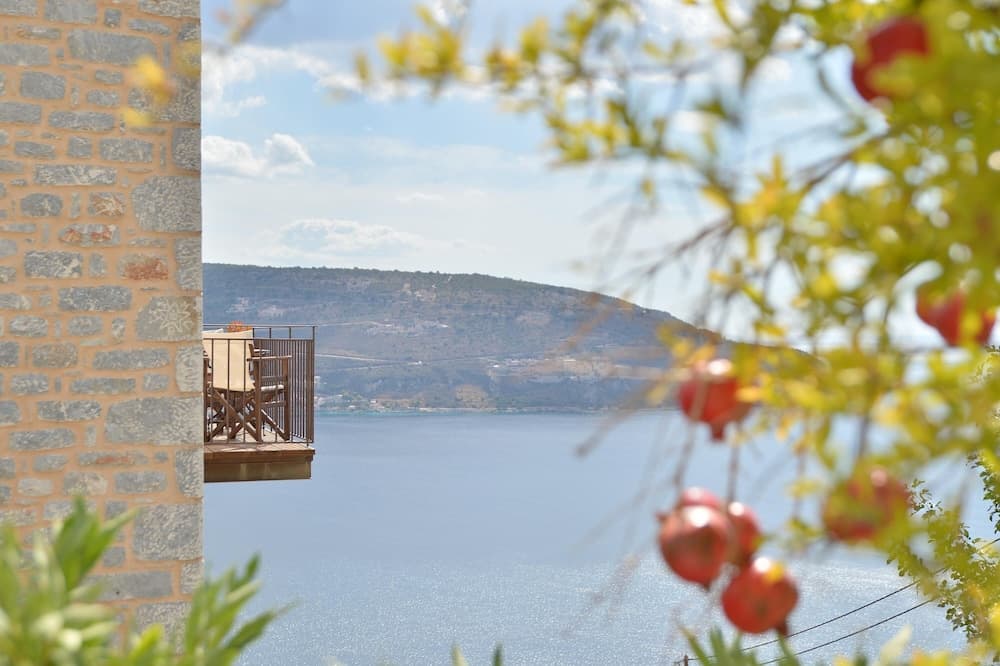 Akrolithi Guesthouse