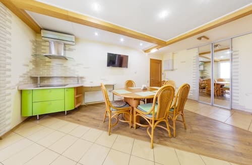 InnHome Apartments on Vorovskogo 36b
