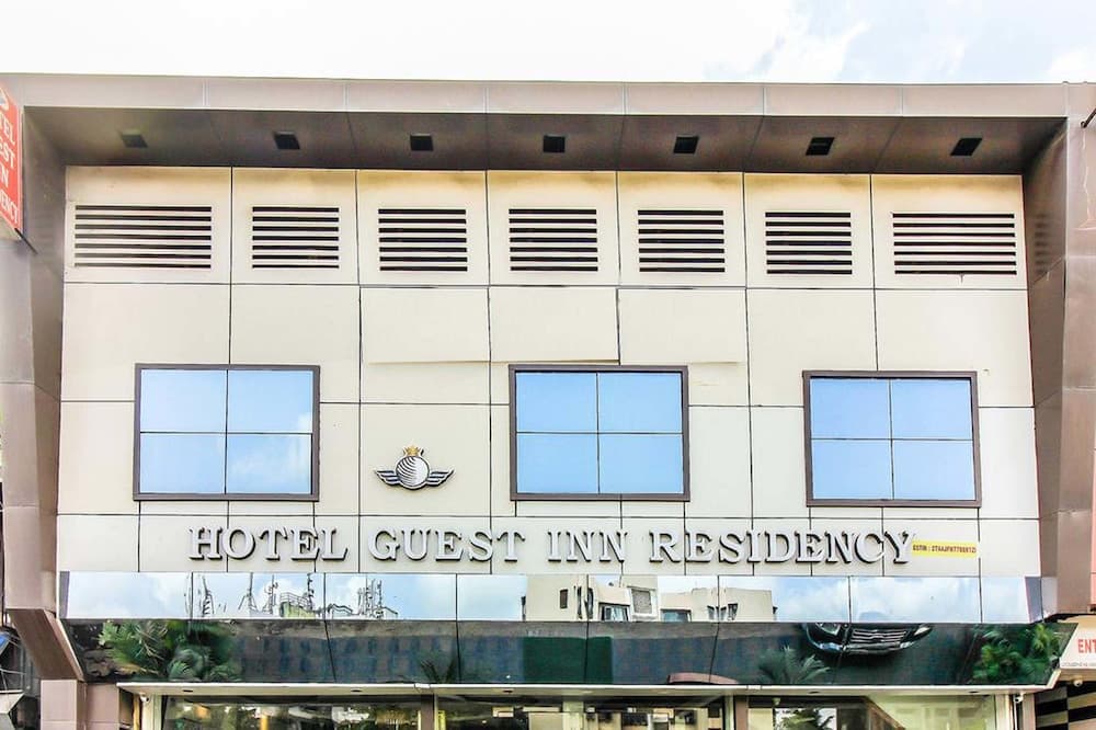 Guest Inn Residency