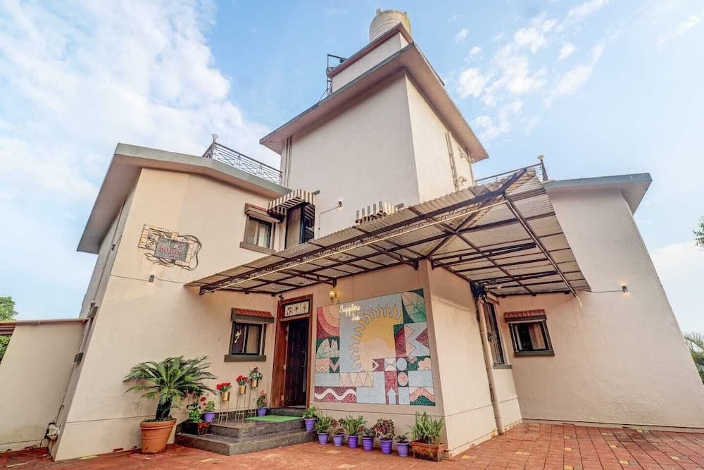Mahinder Inn By Sapphire Stays