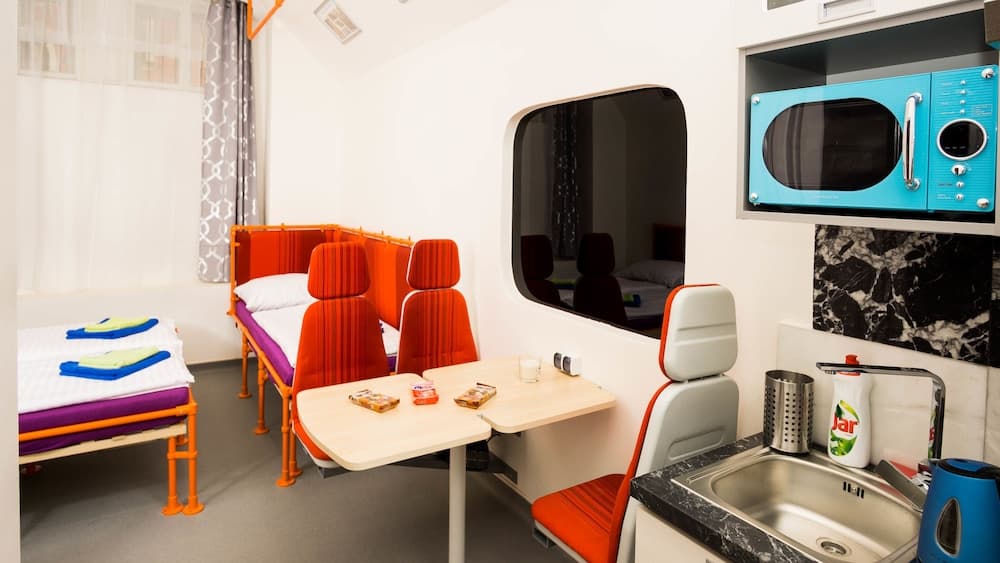METRO Apartment