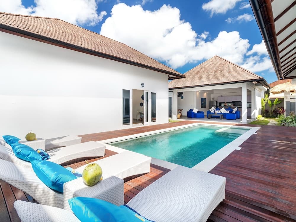 Villa Hiburan 2 by Villa Finder