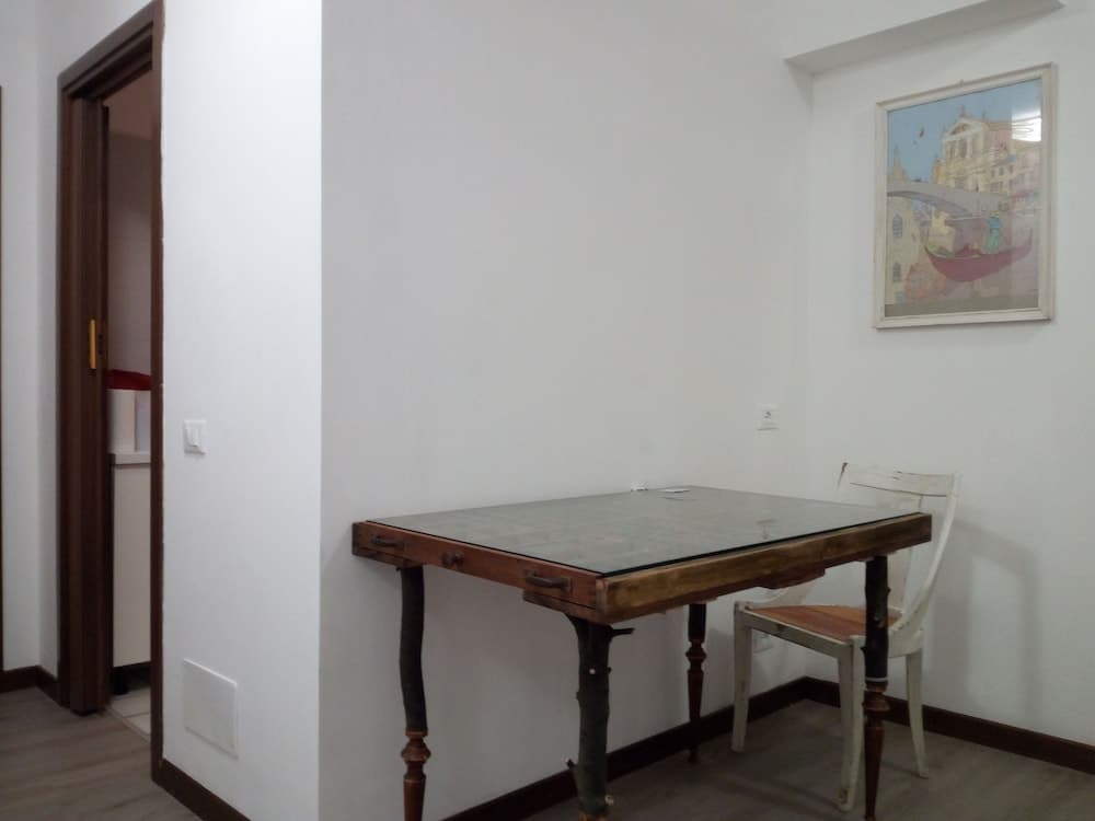 Giriş/çıkış büfesi