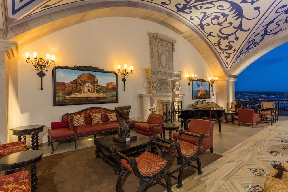 Lobi dinlenme salonu