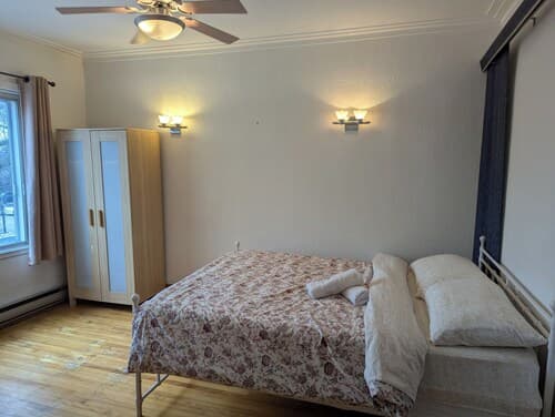 Apartment near Metro Monk Station