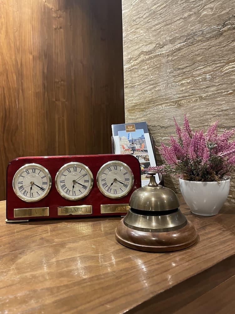 Giriş/çıkış büfesi