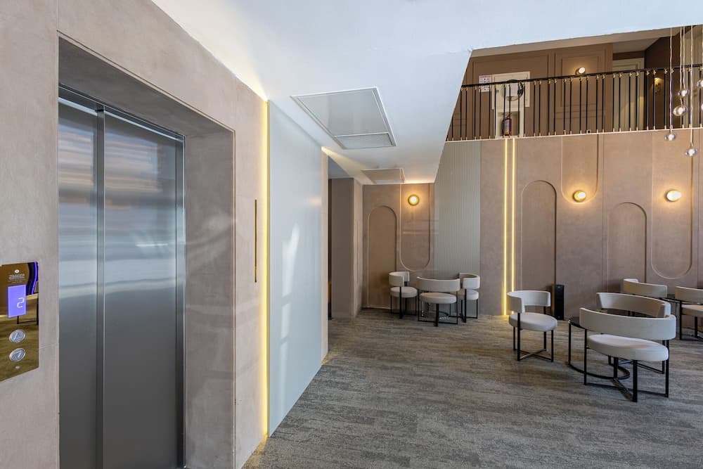 Reo Hotel