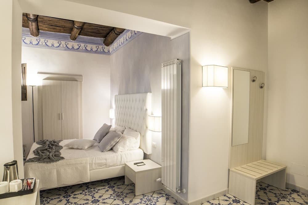 Morelli Suite