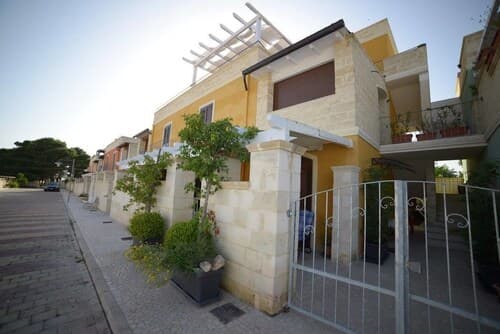 Toto Residence
