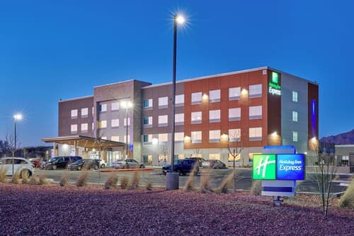 Holiday Inn Express & Suites El Paso - Sunland Park Area by IHG