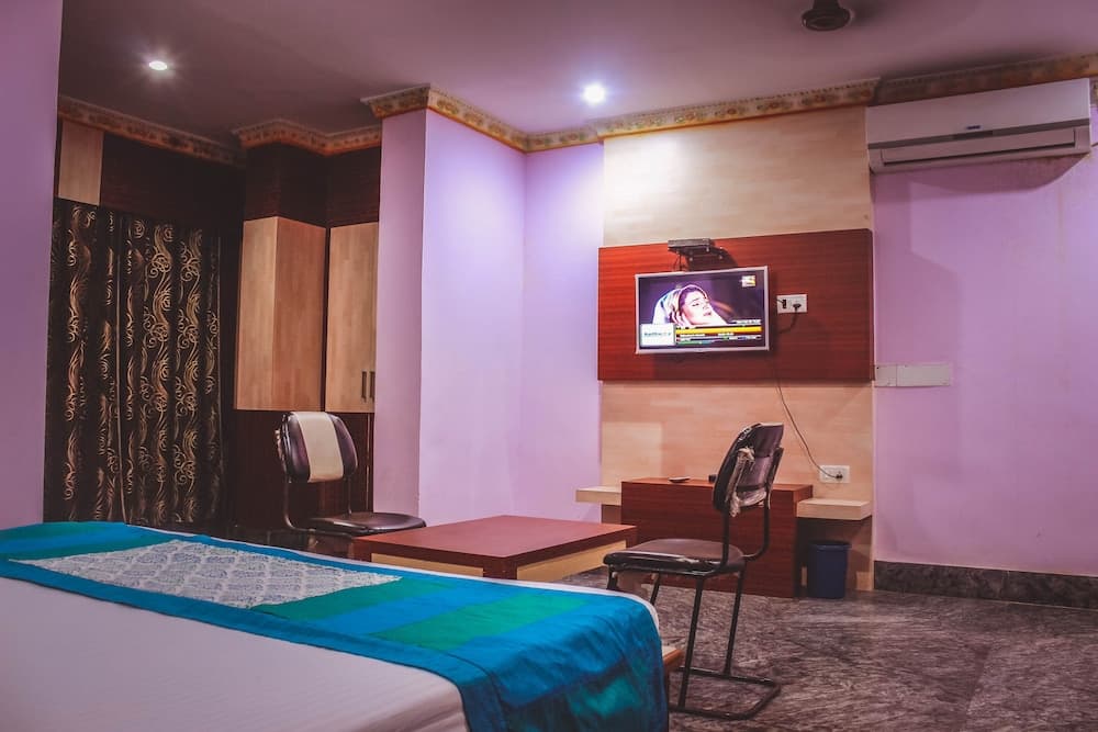 Hotel Nirmala Residency