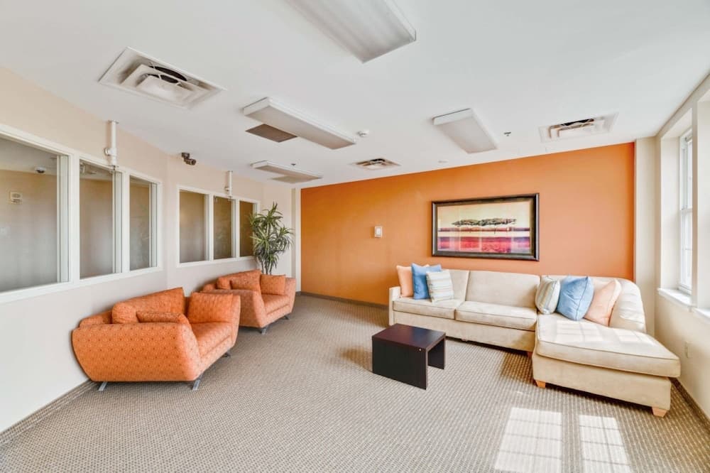 Lobi dinlenme salonu