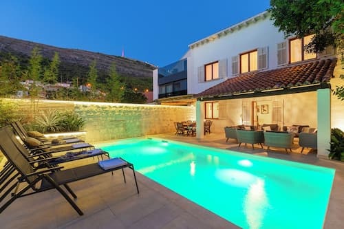 Hedera Estate, Villa Hedera