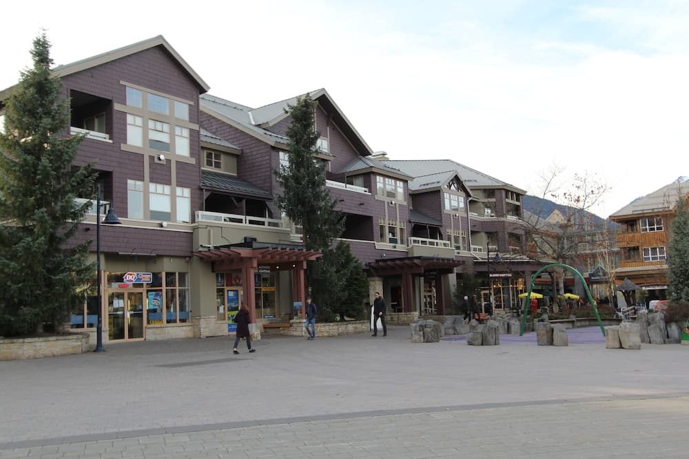 Tyndall Stone by Whistler Retreats