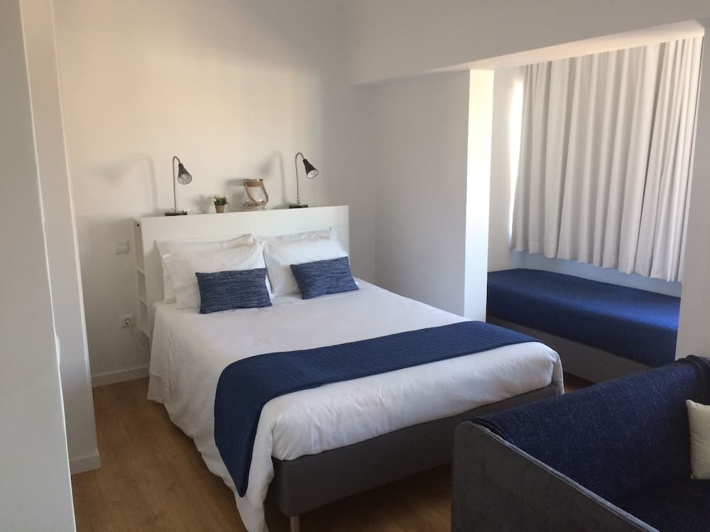Aveiro White House