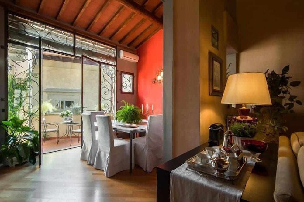 Lobi dinlenme salonu