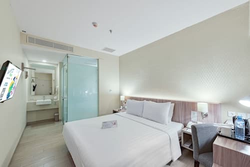 Grand Whiz Megamas Manado