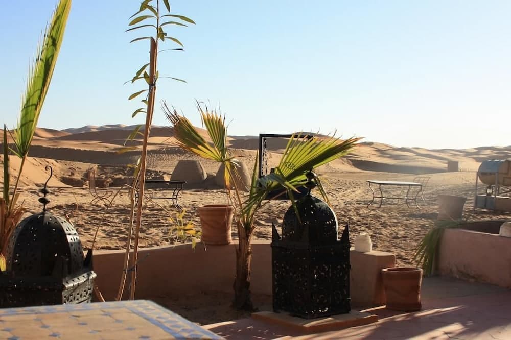 DUNEHOUSE