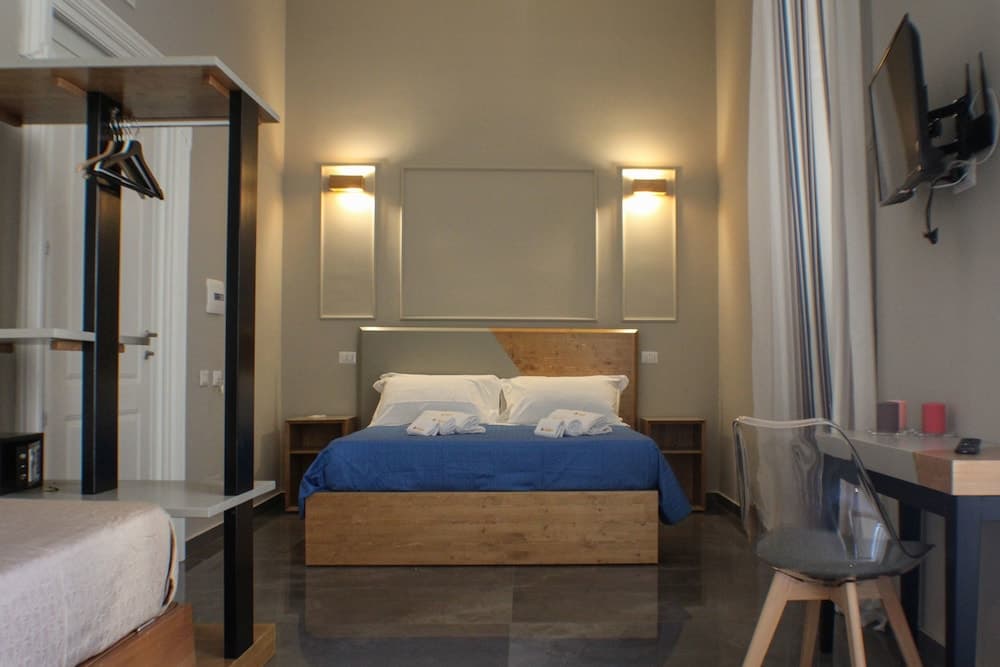 Be Italian Flat Piazza Bovio 22