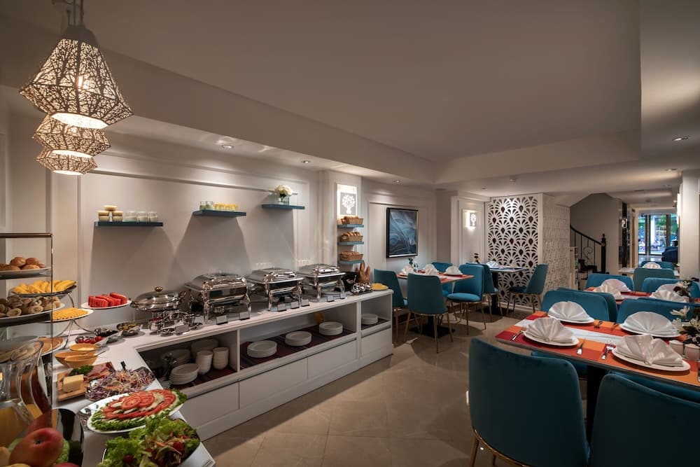 Hanoi Fiesta Central Hotel and Spa