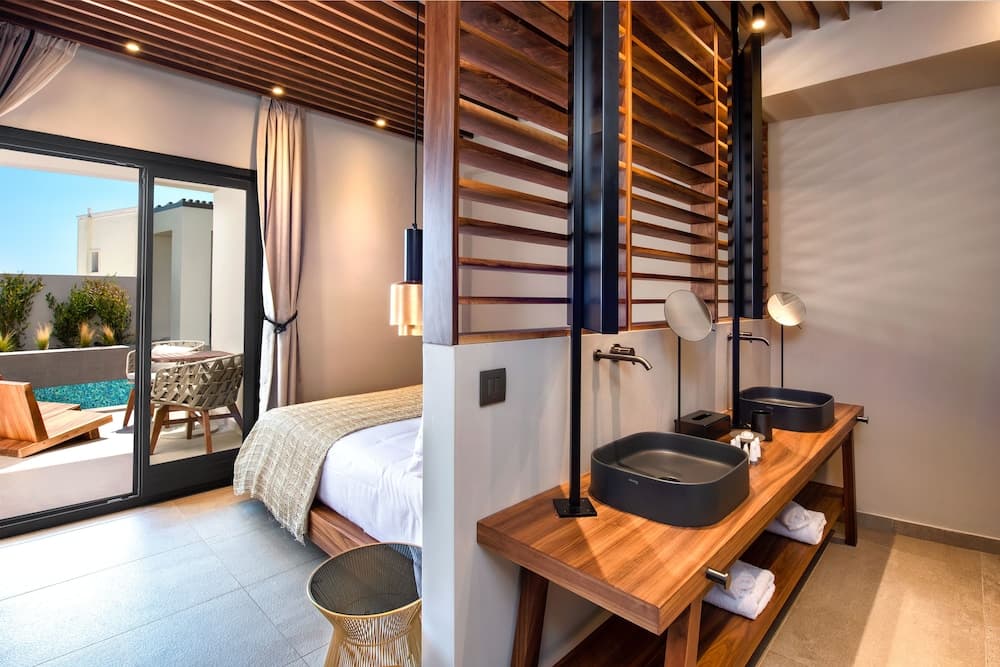 Uma Ray Suites