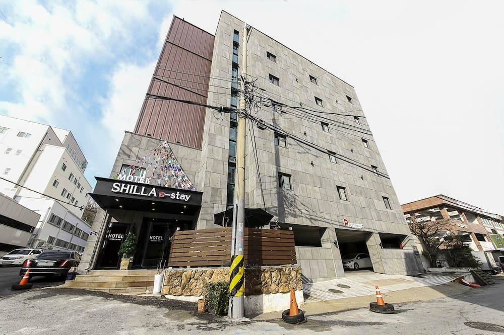 Shilla E Stay Motel