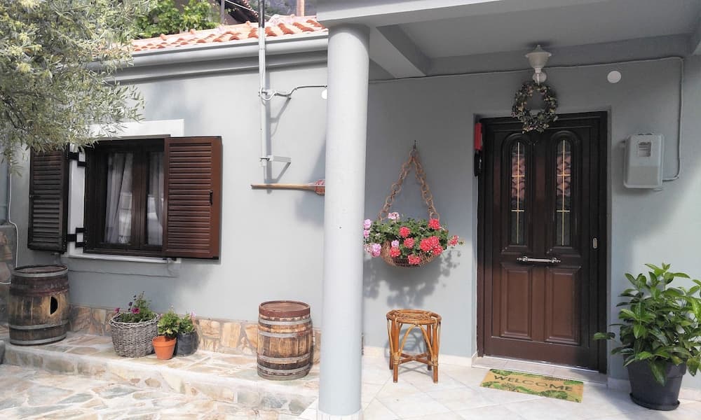 Rina's House Meteora