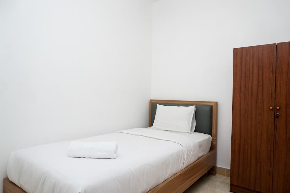 Luxurious 3BR Apartment at FX Residence Sudirman