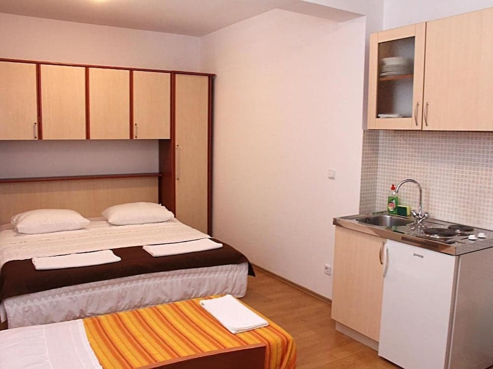 Apartmani Krka Rooms