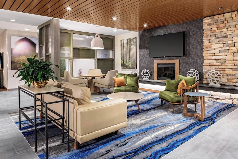 Fairfield Inn & Suites by Marriott Queensbury Glens Falls/Lake George Area