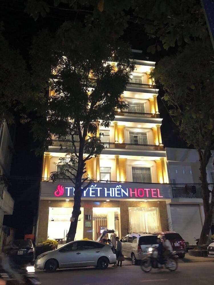 Tuyet Hien Hotel