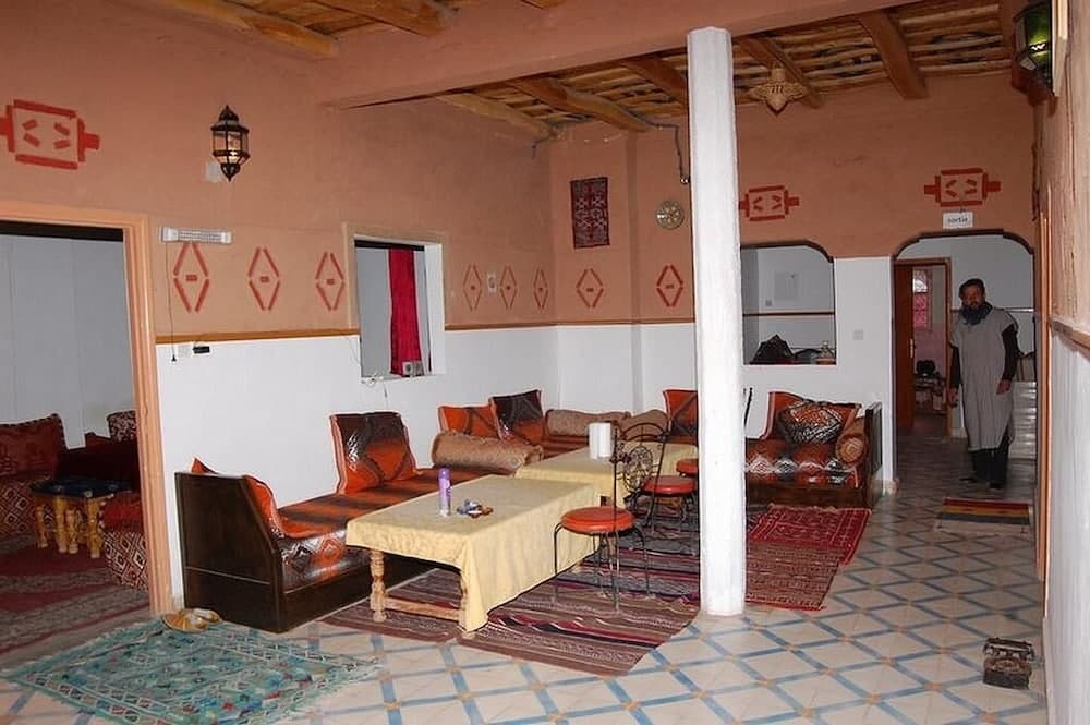 Lobi dinlenme salonu