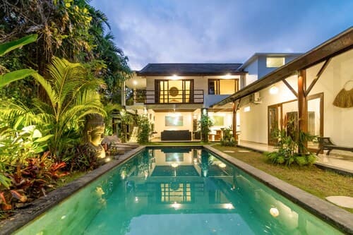 Private 7 Bedroom near Seminyak