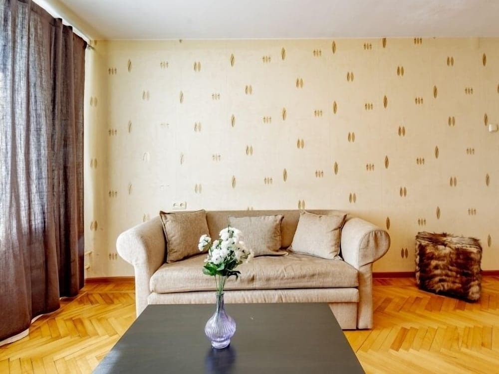 Apartment - Profsoyuznaya 140k1