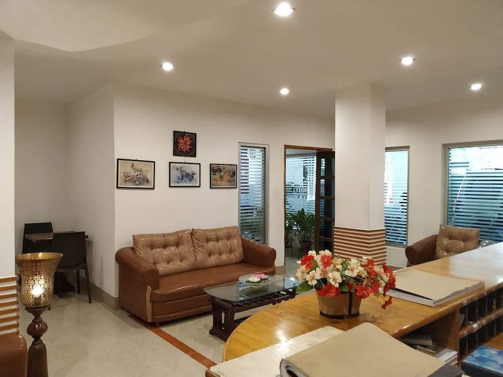 Hotel Centre Point Tezpur