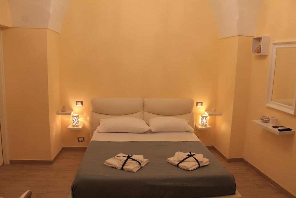 Arco Suite