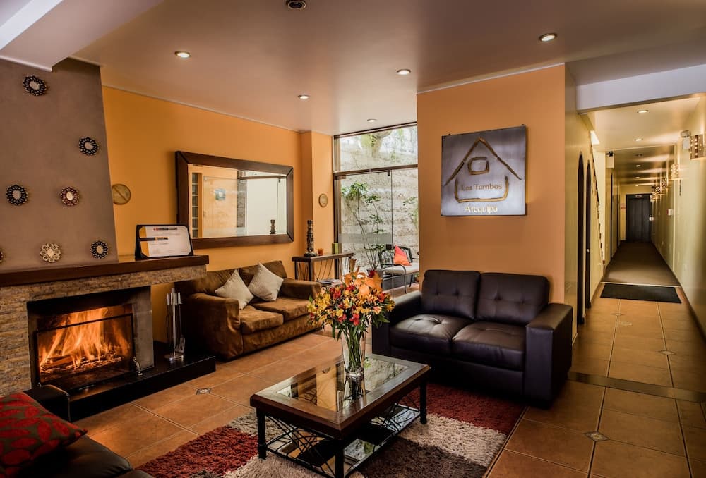 Lobi dinlenme salonu