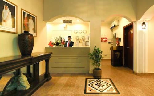 Lavilla Hotel