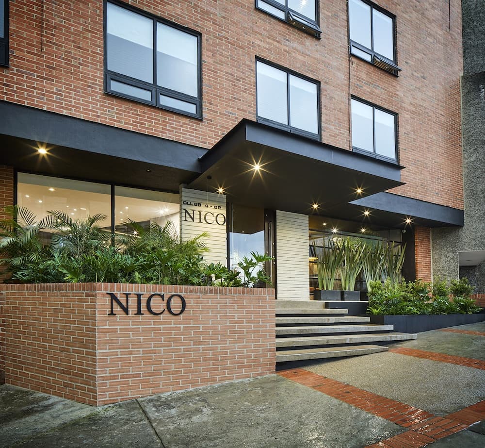 Nico ApartaSuites