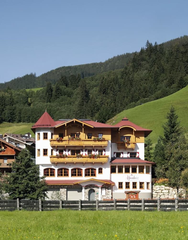 Hotel Alpenherz