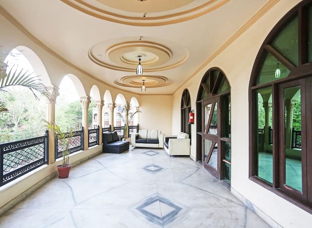 Optimum Tara Palace