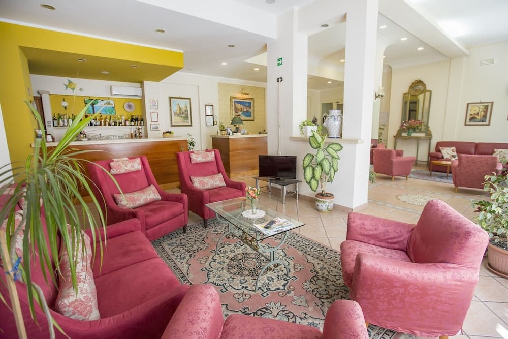 Lobi dinlenme salonu